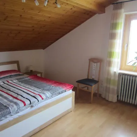 Weingut Arnold Pauly 아파트